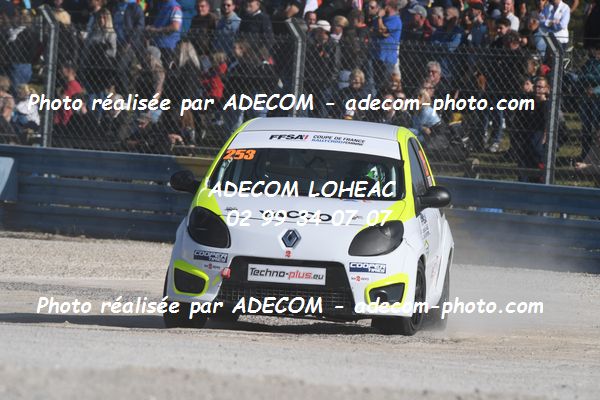 http://v2.adecom-photo.com/images//1.RALLYCROSS/2021/RALLYCROSS_DREUX_2021/COUPE_FEMININE/CHALVIN_Emma/46A_8935.JPG