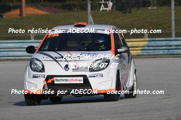 http://v2.adecom-photo.com/images//1.RALLYCROSS/2021/RALLYCROSS_DREUX_2021/COUPE_FEMININE/CHRETIEN_Constance/46A_7712.JPG