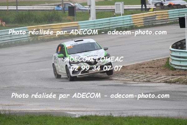 http://v2.adecom-photo.com/images//1.RALLYCROSS/2021/RALLYCROSS_ESSAY_2021/COUPE_CLIO_JUNIOR/DERRIEN_Luc/29A_3650.JPG