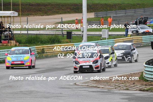 http://v2.adecom-photo.com/images//1.RALLYCROSS/2021/RALLYCROSS_ESSAY_2021/COUPE_FEMININE_FFSA/BARBE_Camille/29A_3470.JPG