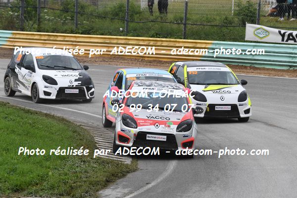 http://v2.adecom-photo.com/images//1.RALLYCROSS/2021/RALLYCROSS_ESSAY_2021/COUPE_FEMININE_FFSA/BARBE_Camille/29A_3473.JPG