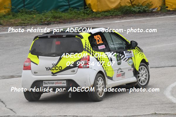 http://v2.adecom-photo.com/images//1.RALLYCROSS/2021/RALLYCROSS_ESSAY_2021/COUPE_FEMININE_FFSA/BARBE_Camille/29A_3488.JPG