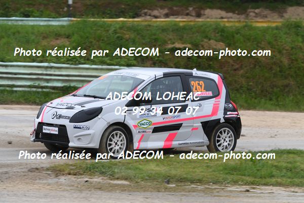 http://v2.adecom-photo.com/images//1.RALLYCROSS/2021/RALLYCROSS_ESSAY_2021/COUPE_FEMININE_FFSA/DANVEAU_Chloe/29A_0748.JPG