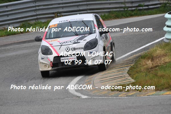 http://v2.adecom-photo.com/images//1.RALLYCROSS/2021/RALLYCROSS_ESSAY_2021/COUPE_FEMININE_FFSA/DANVEAU_Chloe/29A_2655.JPG