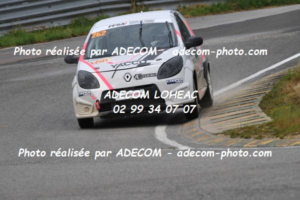 http://v2.adecom-photo.com/images//1.RALLYCROSS/2021/RALLYCROSS_ESSAY_2021/COUPE_FEMININE_FFSA/DANVEAU_Chloe/29A_2656.JPG