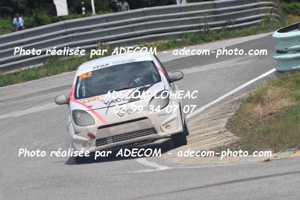 http://v2.adecom-photo.com/images//1.RALLYCROSS/2021/RALLYCROSS_ESSAY_2021/COUPE_FEMININE_FFSA/DANVEAU_Chloe/29A_4573.JPG