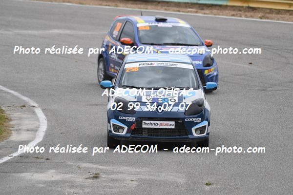 http://v2.adecom-photo.com/images//1.RALLYCROSS/2021/RALLYCROSS_ESSAY_2021/COUPE_FEMININE_FFSA/DELAUNAY_Audrey/29A_2301.JPG