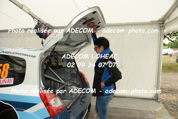 http://v2.adecom-photo.com/images//1.RALLYCROSS/2021/RALLYCROSS_ESSAY_2021/COUPE_FEMININE_FFSA/DELAUNAY_Audrey/29E_9687.JPG