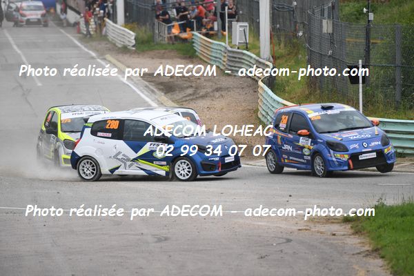 http://v2.adecom-photo.com/images//1.RALLYCROSS/2021/RALLYCROSS_ESSAY_2021/COUPE_FEMININE_FFSA/DELAUNAY_Olympe/29A_2291.JPG