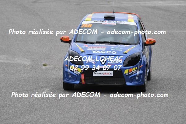 http://v2.adecom-photo.com/images//1.RALLYCROSS/2021/RALLYCROSS_ESSAY_2021/COUPE_FEMININE_FFSA/DREAN_Celia/29A_2303.JPG