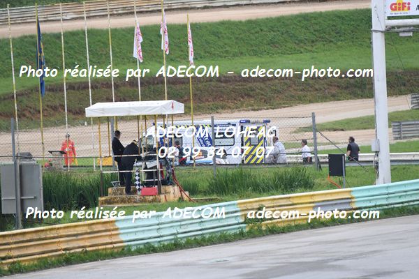 http://v2.adecom-photo.com/images//1.RALLYCROSS/2021/RALLYCROSS_ESSAY_2021/COUPE_FEMININE_FFSA/DREAN_Celia/29A_3414.JPG