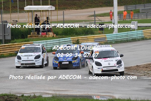 http://v2.adecom-photo.com/images//1.RALLYCROSS/2021/RALLYCROSS_ESSAY_2021/COUPE_FEMININE_FFSA/DREAN_Celia/29A_3441.JPG