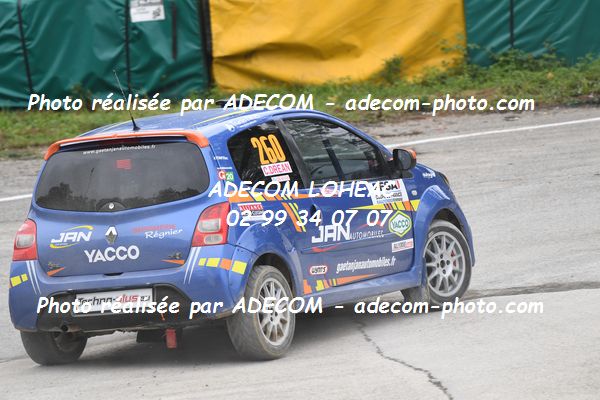 http://v2.adecom-photo.com/images//1.RALLYCROSS/2021/RALLYCROSS_ESSAY_2021/COUPE_FEMININE_FFSA/DREAN_Celia/29A_3460.JPG