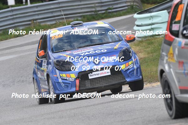 http://v2.adecom-photo.com/images//1.RALLYCROSS/2021/RALLYCROSS_ESSAY_2021/COUPE_FEMININE_FFSA/DREAN_Celia/29A_4647.JPG