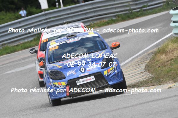 http://v2.adecom-photo.com/images//1.RALLYCROSS/2021/RALLYCROSS_ESSAY_2021/COUPE_FEMININE_FFSA/DREAN_Celia/29A_4659.JPG