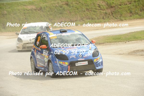 http://v2.adecom-photo.com/images//1.RALLYCROSS/2021/RALLYCROSS_ESSAY_2021/COUPE_FEMININE_FFSA/DREAN_Celia/29E_9835.JPG