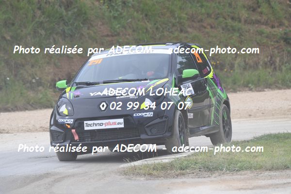 http://v2.adecom-photo.com/images//1.RALLYCROSS/2021/RALLYCROSS_ESSAY_2021/COUPE_FEMININE_FFSA/LOYER_Stephanie/29A_1336.JPG