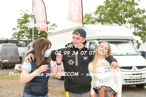 http://v2.adecom-photo.com/images//1.RALLYCROSS/2021/RALLYCROSS_ESSAY_2021/COUPE_FEMININE_FFSA/POTTIER_Alizee/29E_9719.JPG