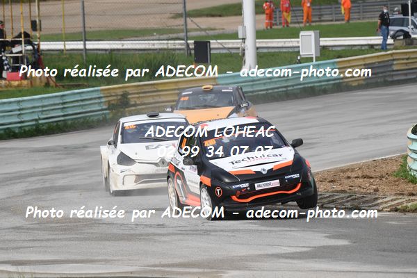 http://v2.adecom-photo.com/images//1.RALLYCROSS/2021/RALLYCROSS_ESSAY_2021/DIVISION_4/RIO_Christophe/29A_3175.JPG