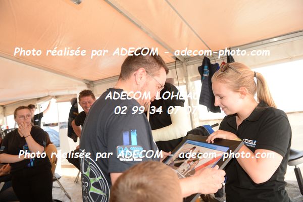 http://v2.adecom-photo.com/images//1.RALLYCROSS/2021/RALLYCROSS_ESSAY_2021/SUPER_CAR/DELAUNAY_Romuald/29E_9811.JPG