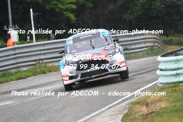 http://v2.adecom-photo.com/images//1.RALLYCROSS/2021/RALLYCROSS_ESSAY_2021/SUPER_CAR/JACQUINET_Kevin/29A_3011.JPG