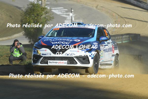 http://v2.adecom-photo.com/images//1.RALLYCROSS/2021/RALLYCROSS_FALEYRAS_2021/COUPE_CLIO/BOUET_David/49A_7120.JPG