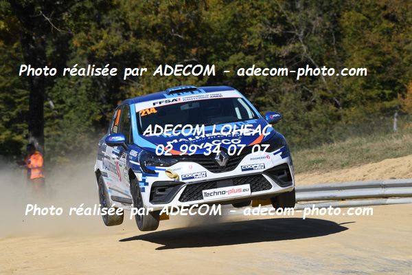 http://v2.adecom-photo.com/images//1.RALLYCROSS/2021/RALLYCROSS_FALEYRAS_2021/COUPE_CLIO/BOUET_David/49A_7961.JPG