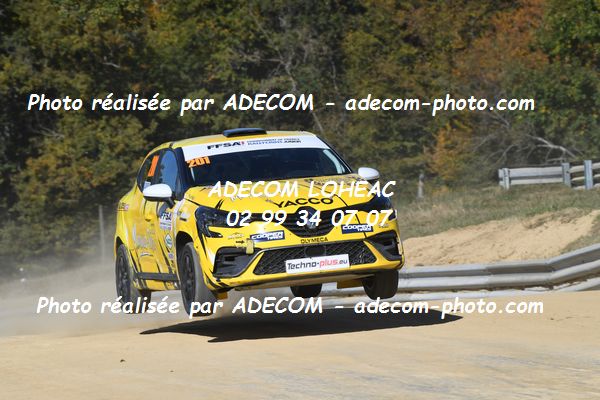 http://v2.adecom-photo.com/images//1.RALLYCROSS/2021/RALLYCROSS_FALEYRAS_2021/COUPE_CLIO/DUFAS_Dylan/49A_7936.JPG