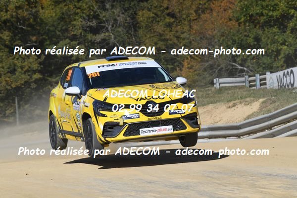 http://v2.adecom-photo.com/images//1.RALLYCROSS/2021/RALLYCROSS_FALEYRAS_2021/COUPE_CLIO/DUFAS_Dylan/49A_7937.JPG