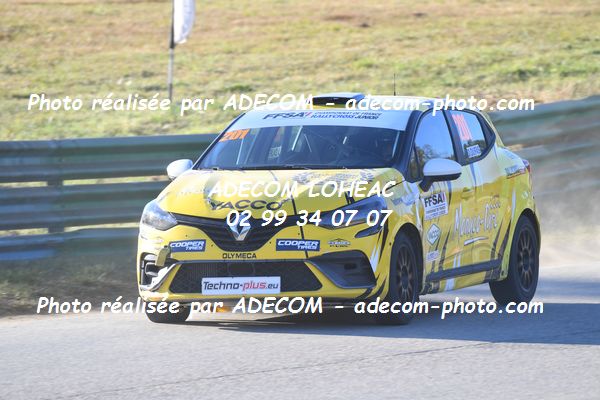 http://v2.adecom-photo.com/images//1.RALLYCROSS/2021/RALLYCROSS_FALEYRAS_2021/COUPE_CLIO/DUFAS_Dylan/49A_8725.JPG