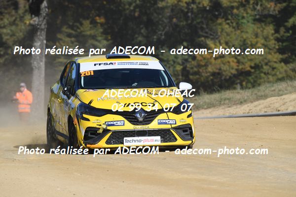 http://v2.adecom-photo.com/images//1.RALLYCROSS/2021/RALLYCROSS_FALEYRAS_2021/COUPE_CLIO/DUFAS_Dylan/49A_9260.JPG