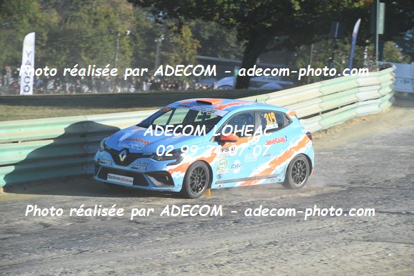 http://v2.adecom-photo.com/images//1.RALLYCROSS/2021/RALLYCROSS_FALEYRAS_2021/COUPE_CLIO/LUMET_Valentin/49A_8484.JPG