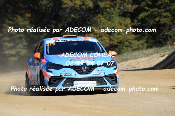 http://v2.adecom-photo.com/images//1.RALLYCROSS/2021/RALLYCROSS_FALEYRAS_2021/COUPE_CLIO/LUMET_Valentin/49A_9221.JPG