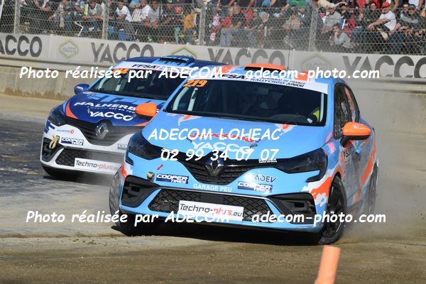 http://v2.adecom-photo.com/images//1.RALLYCROSS/2021/RALLYCROSS_FALEYRAS_2021/COUPE_CLIO/LUMET_Valentin/49A_9832.JPG