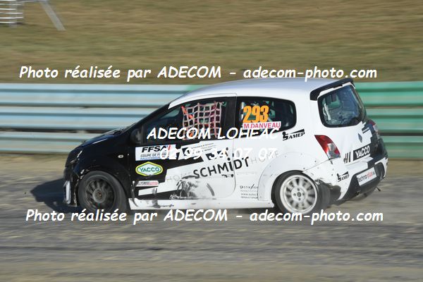 http://v2.adecom-photo.com/images//1.RALLYCROSS/2021/RALLYCROSS_FALEYRAS_2021/COUPE_FEMININE/DANVEAU_Marine/49A_8439.JPG