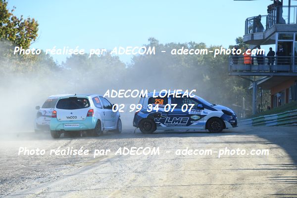 http://v2.adecom-photo.com/images//1.RALLYCROSS/2021/RALLYCROSS_FALEYRAS_2021/COUPE_FEMININE/DUPONT_Aude/49A_8397.JPG