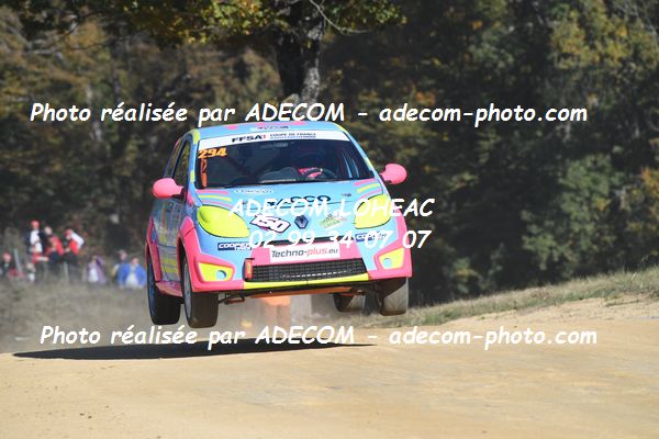 http://v2.adecom-photo.com/images//1.RALLYCROSS/2021/RALLYCROSS_FALEYRAS_2021/COUPE_FEMININE/MOLIEXE_Amelie/49A_9158.JPG