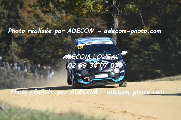 http://v2.adecom-photo.com/images//1.RALLYCROSS/2021/RALLYCROSS_FALEYRAS_2021/COUPE_FEMININE/MOREL_Marie/49A_7388.JPG