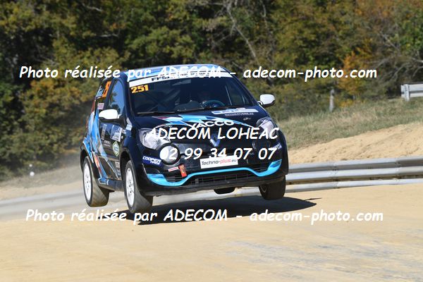 http://v2.adecom-photo.com/images//1.RALLYCROSS/2021/RALLYCROSS_FALEYRAS_2021/COUPE_FEMININE/MOREL_Marie/49A_7849.JPG