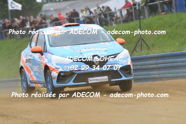 http://v2.adecom-photo.com/images//1.RALLYCROSS/2021/RALLYCROSS_LESSAY_2021/COUPE_CLIO/BARBAULT_FORGET_Arthur/32A_1037.JPG