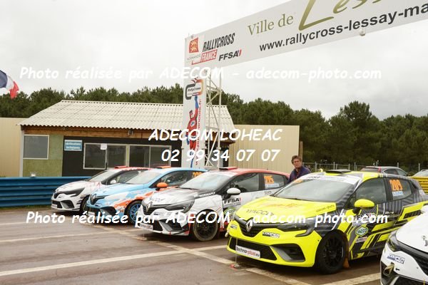 http://v2.adecom-photo.com/images//1.RALLYCROSS/2021/RALLYCROSS_LESSAY_2021/COUPE_CLIO/BARBAULT_FORGET_Arthur/33E_1112.JPG