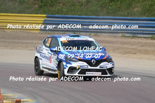 http://v2.adecom-photo.com/images//1.RALLYCROSS/2021/RALLYCROSS_LESSAY_2021/COUPE_CLIO/BOUET_David/32A_2949.JPG