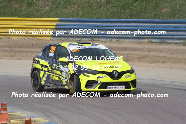 http://v2.adecom-photo.com/images//1.RALLYCROSS/2021/RALLYCROSS_LESSAY_2021/COUPE_CLIO/DUFAS_Bryan/32A_2921.JPG