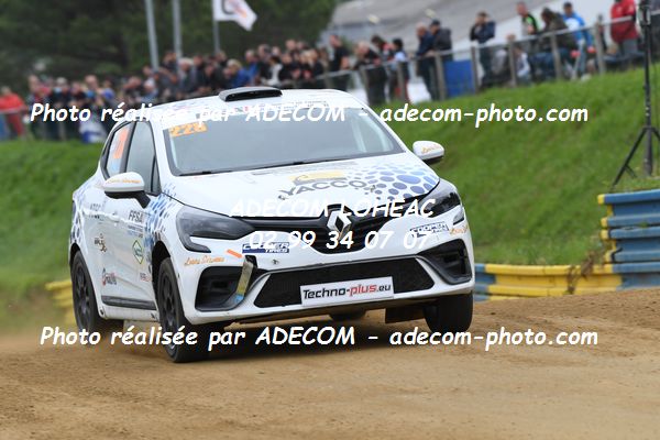 http://v2.adecom-photo.com/images//1.RALLYCROSS/2021/RALLYCROSS_LESSAY_2021/COUPE_CLIO/LE_HEN_Mathieu/32A_1043.JPG