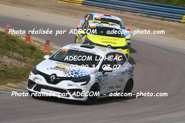 http://v2.adecom-photo.com/images//1.RALLYCROSS/2021/RALLYCROSS_LESSAY_2021/COUPE_CLIO/LE_HEN_Mathieu/32A_2907.JPG