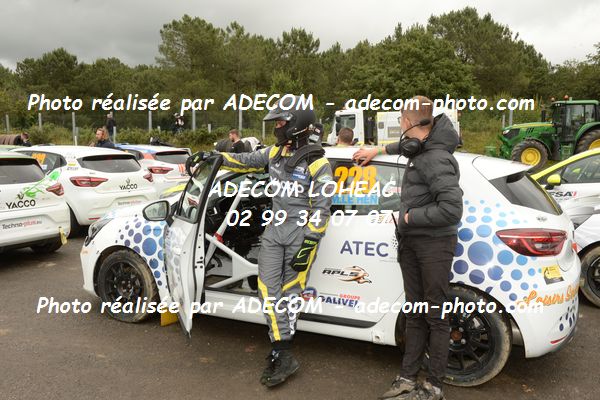 http://v2.adecom-photo.com/images//1.RALLYCROSS/2021/RALLYCROSS_LESSAY_2021/COUPE_CLIO/LE_HEN_Mathieu/33E_1090.JPG