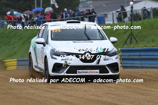 http://v2.adecom-photo.com/images//1.RALLYCROSS/2021/RALLYCROSS_LESSAY_2021/COUPE_CLIO/MEUREAU_Florian/32A_0013.JPG