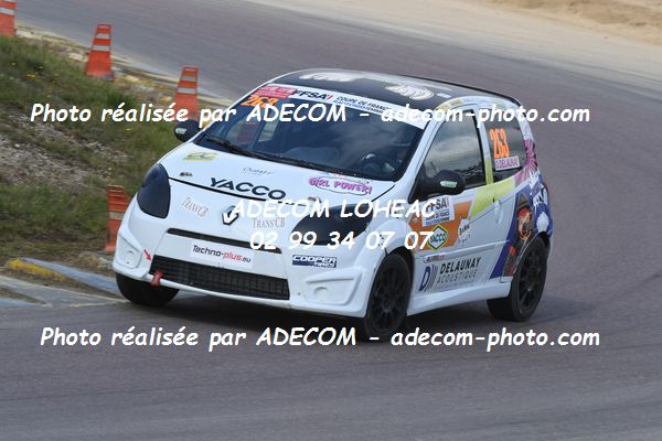 http://v2.adecom-photo.com/images//1.RALLYCROSS/2021/RALLYCROSS_LESSAY_2021/COUPE_FEMININE/DELAUNAY_Olympe/32A_2831.JPG