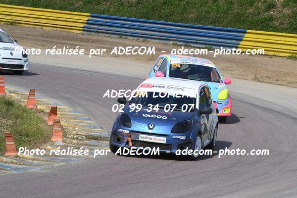 http://v2.adecom-photo.com/images//1.RALLYCROSS/2021/RALLYCROSS_LESSAY_2021/COUPE_FEMININE/LAUNAY_Chanel/32A_2821.JPG