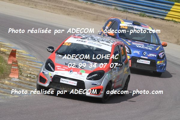 http://v2.adecom-photo.com/images//1.RALLYCROSS/2021/RALLYCROSS_LESSAY_2021/COUPE_FEMININE/POTTIER_Alizee/32A_2903.JPG